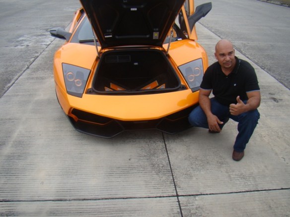 A Perfect Lamborghini LP670-4 SV replica for sale. FOR ONLY US$38,000!!! Seems legit, right?